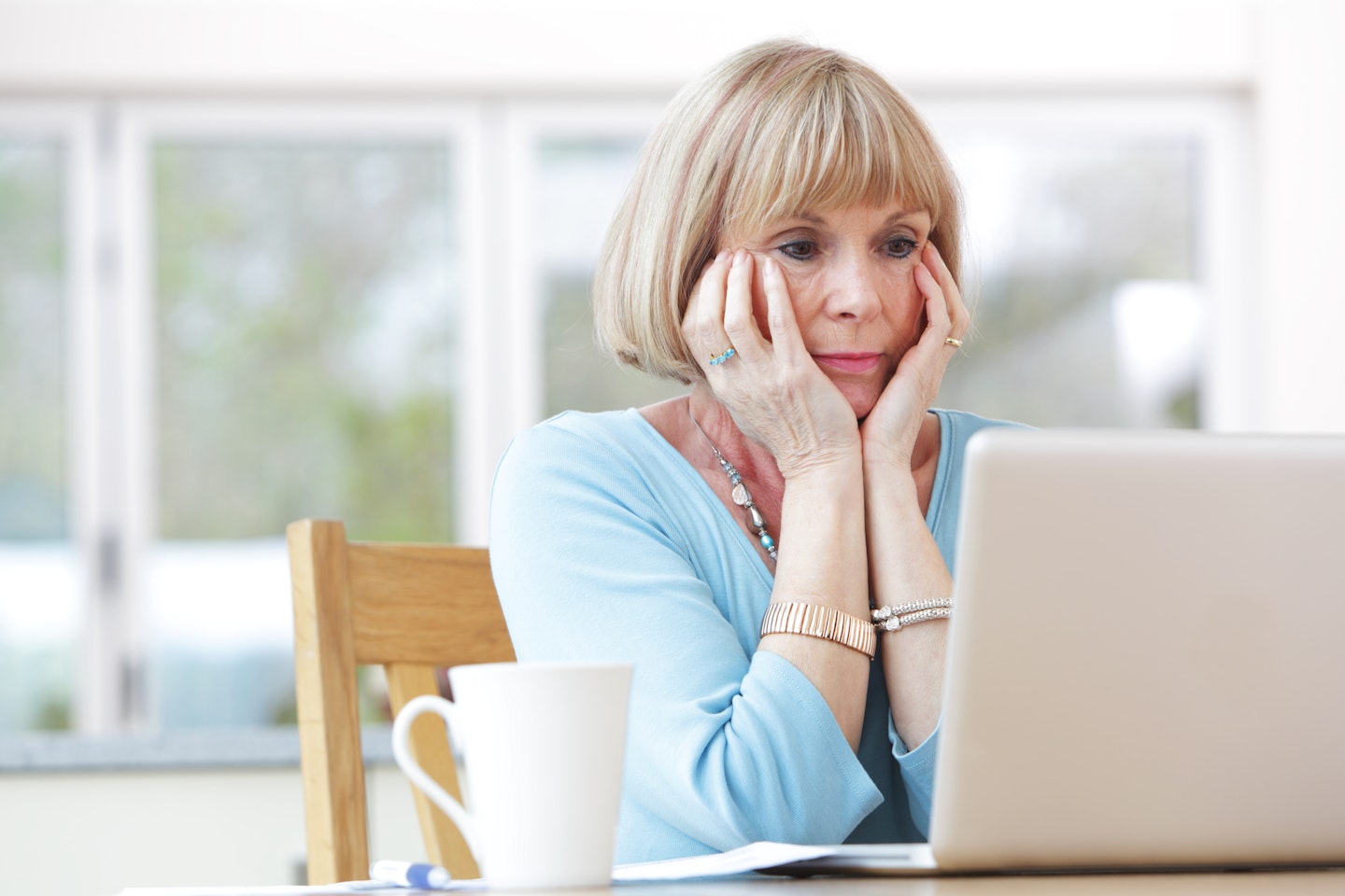 woman on laptop