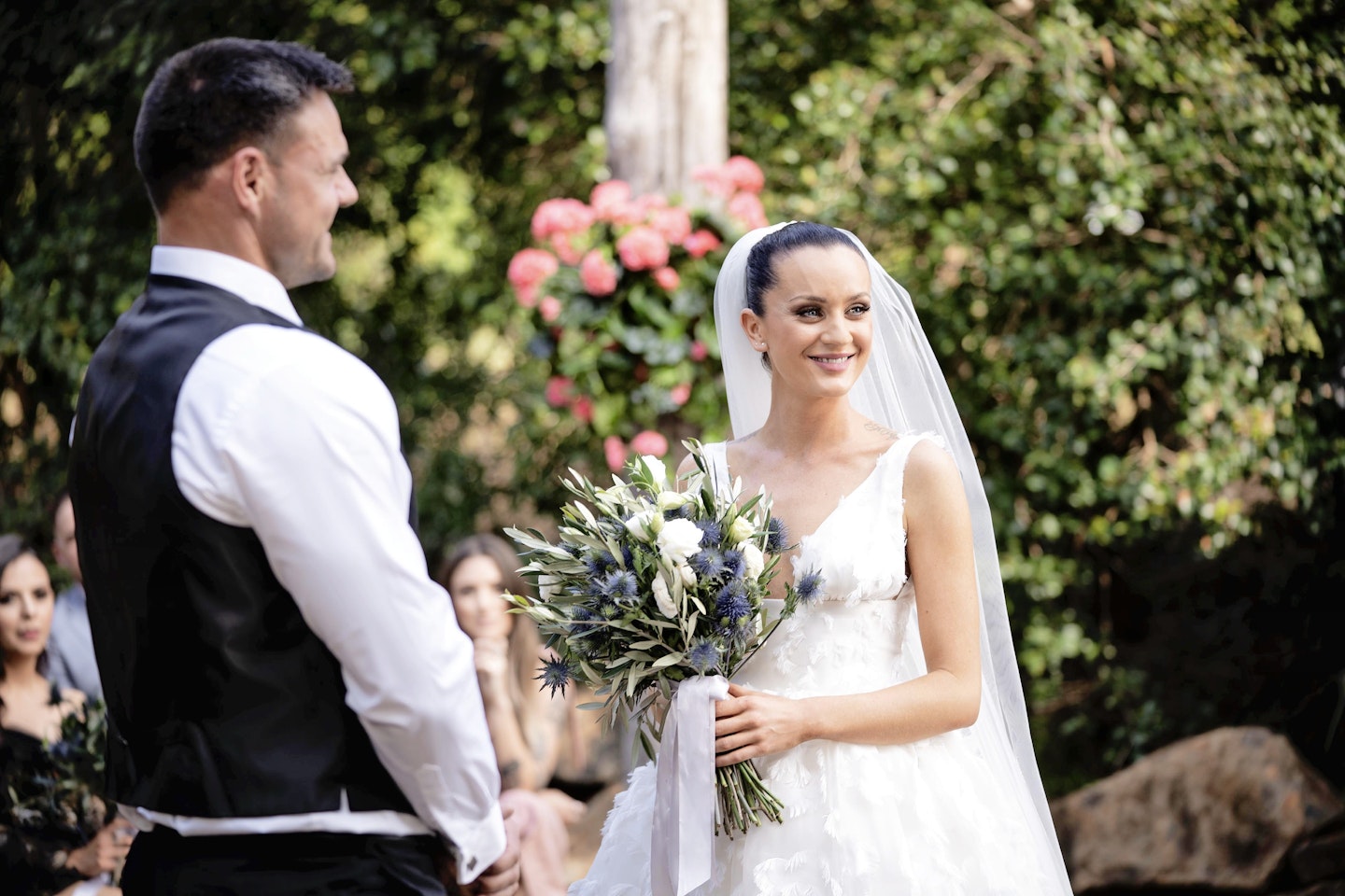 married at first sight ines basic
