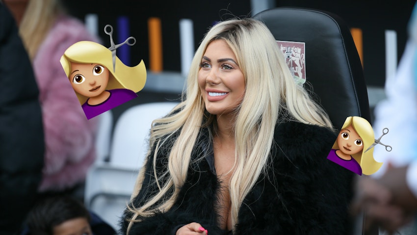 Chloe Ferry shows off new hair and she looks exactly like Sophie Kasaei |  Closer
