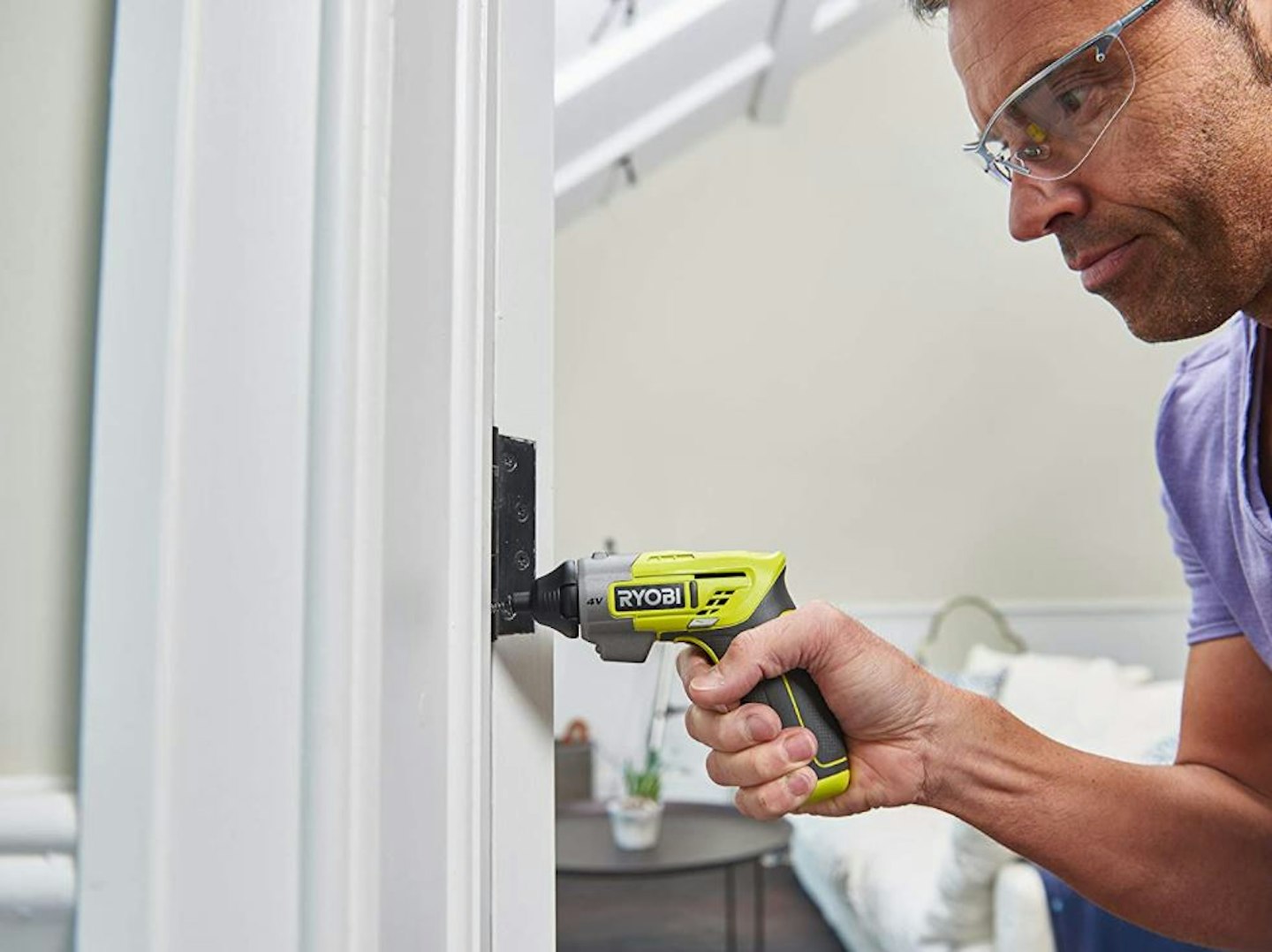 Bosch Home and Garden Compact cordless screwdriver, Ixo Set Premium