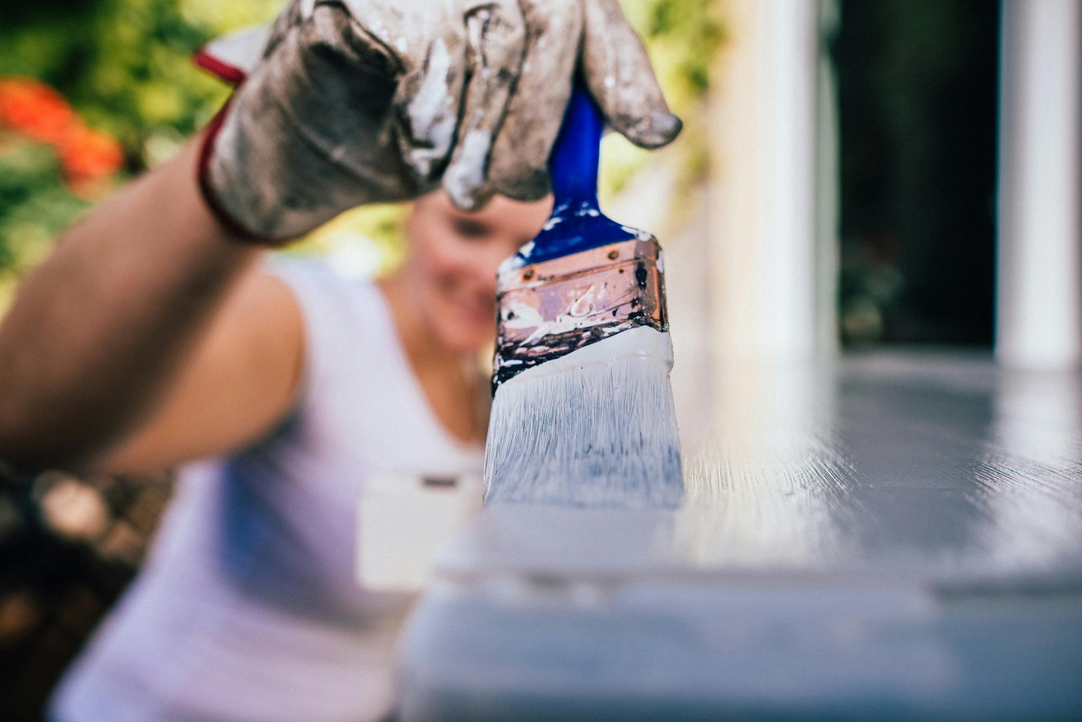 The Best Wood Paint for Outdoor and Indoor Use