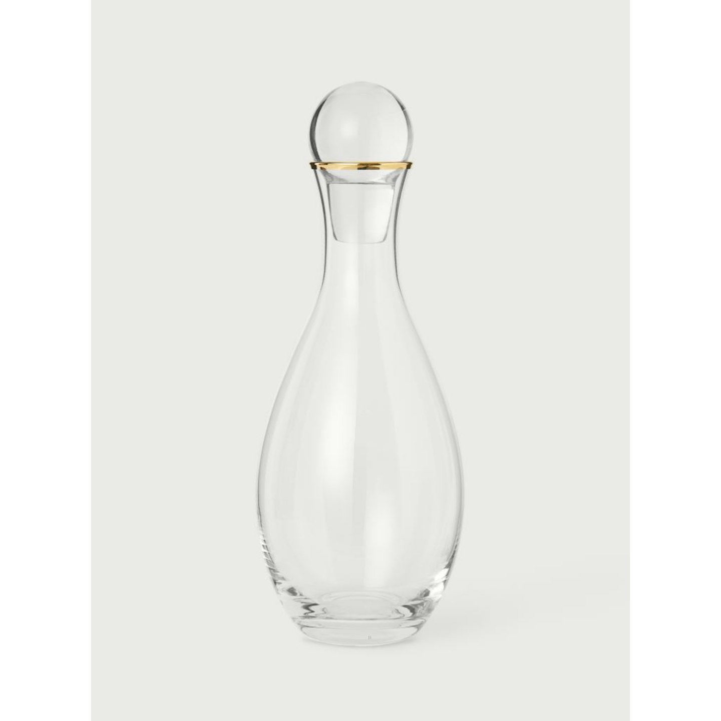 Clear glass carafe
