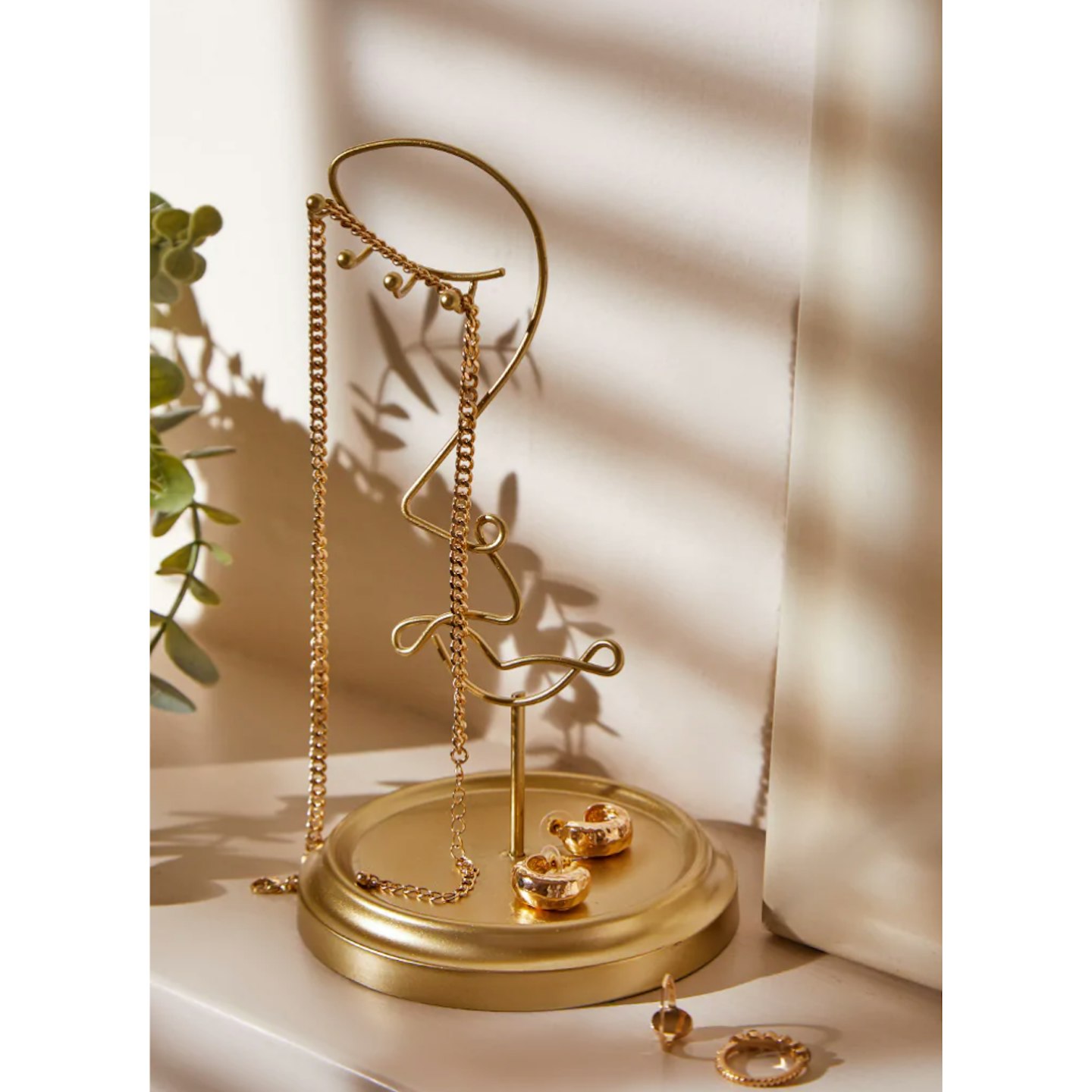 Gold Wire Jewellery Stand