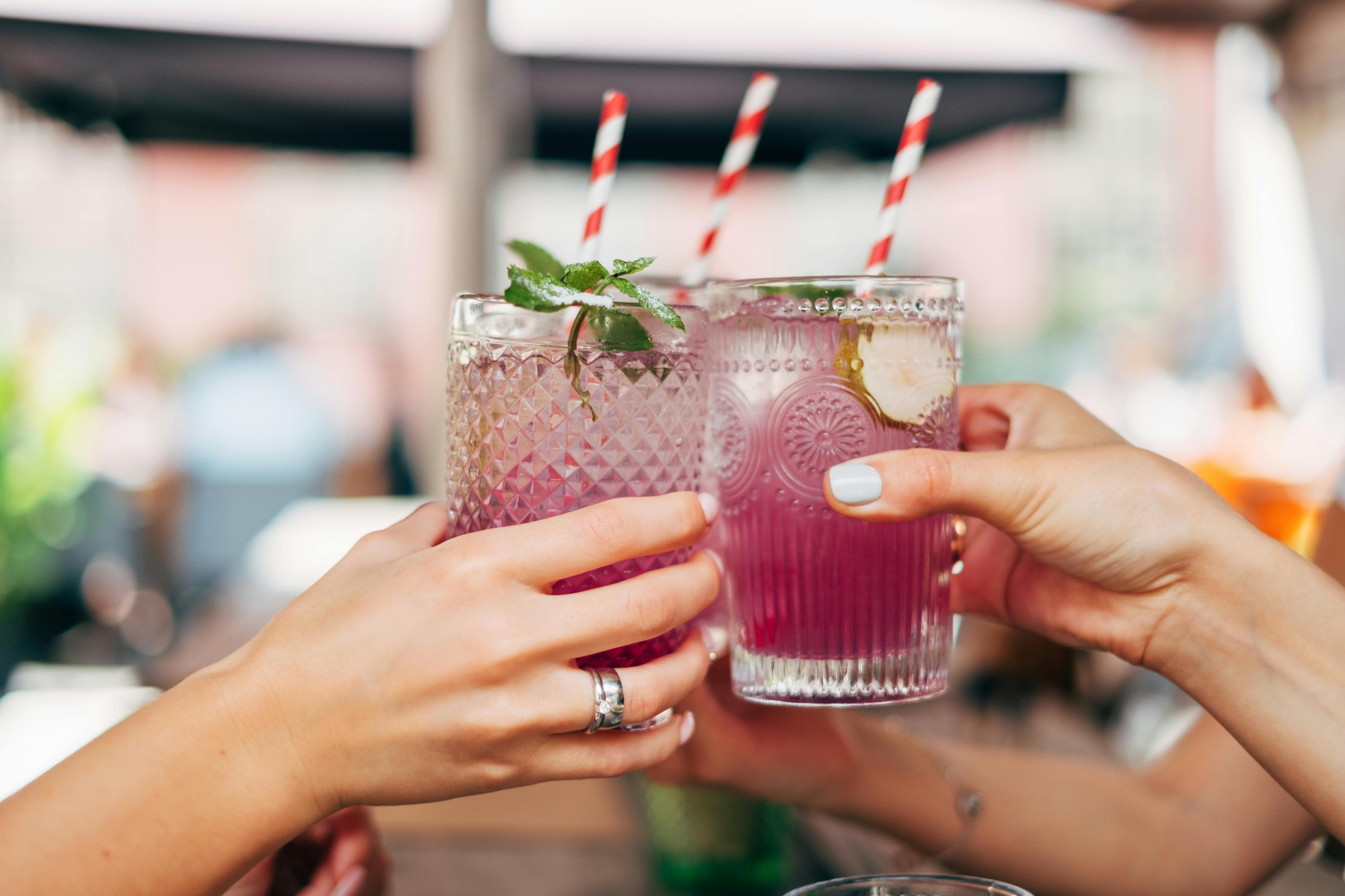Here Are The Absolute Best Cocktail Recipes You Need To Try - Vimarsana News