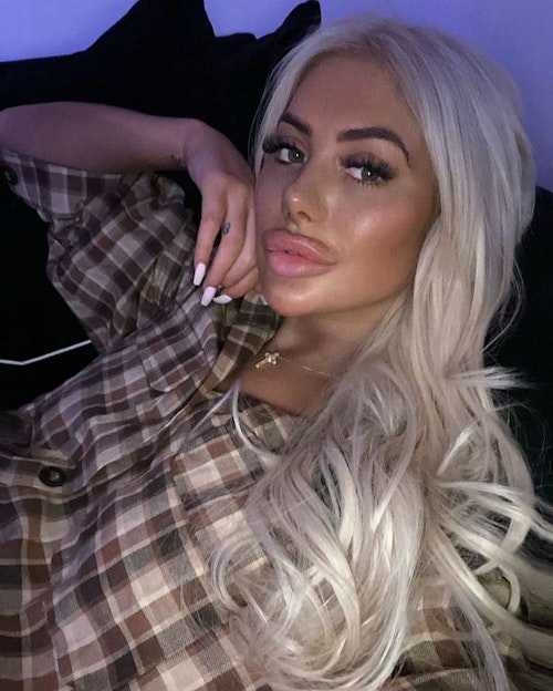 Chloe Ferry reveals natural hair after ditching extensions | Closer