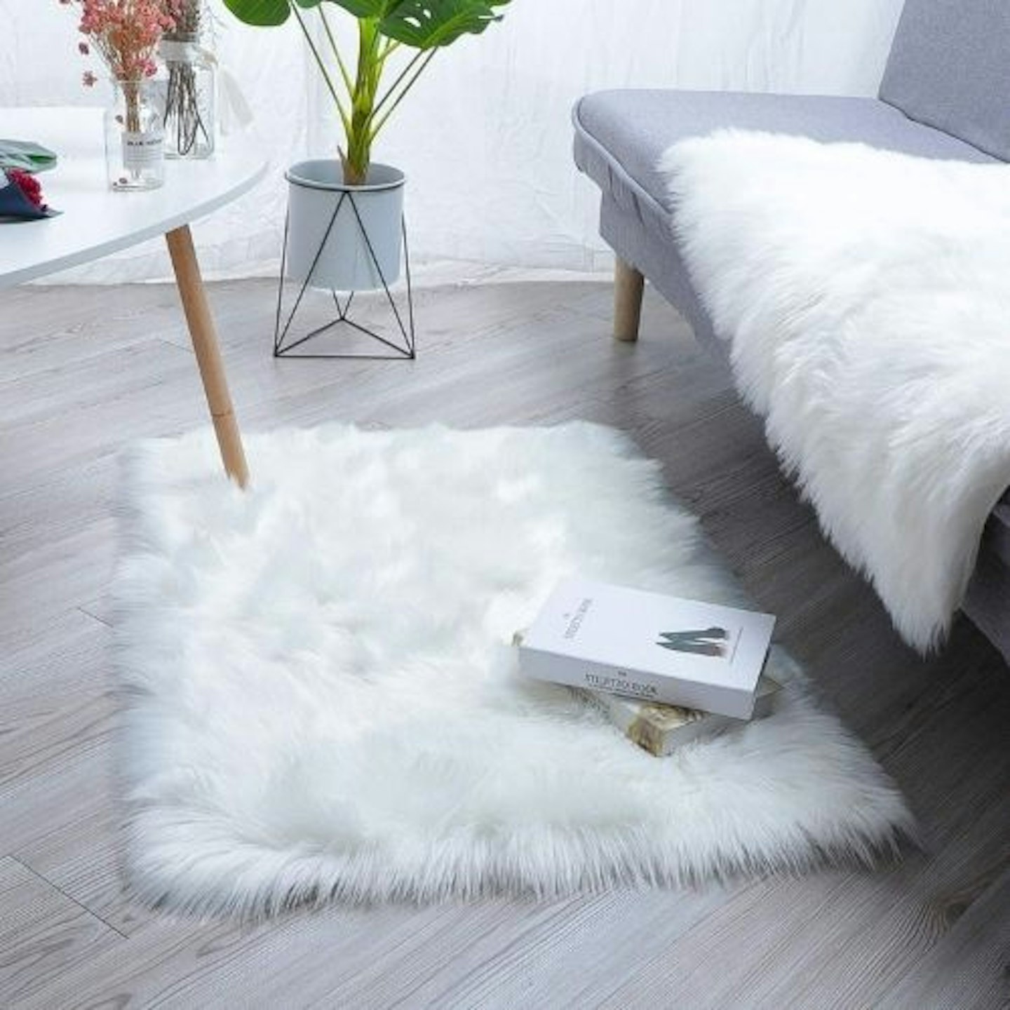 HEQUN Faux Fur, Soft Fluffy Rug (White 60x90)
