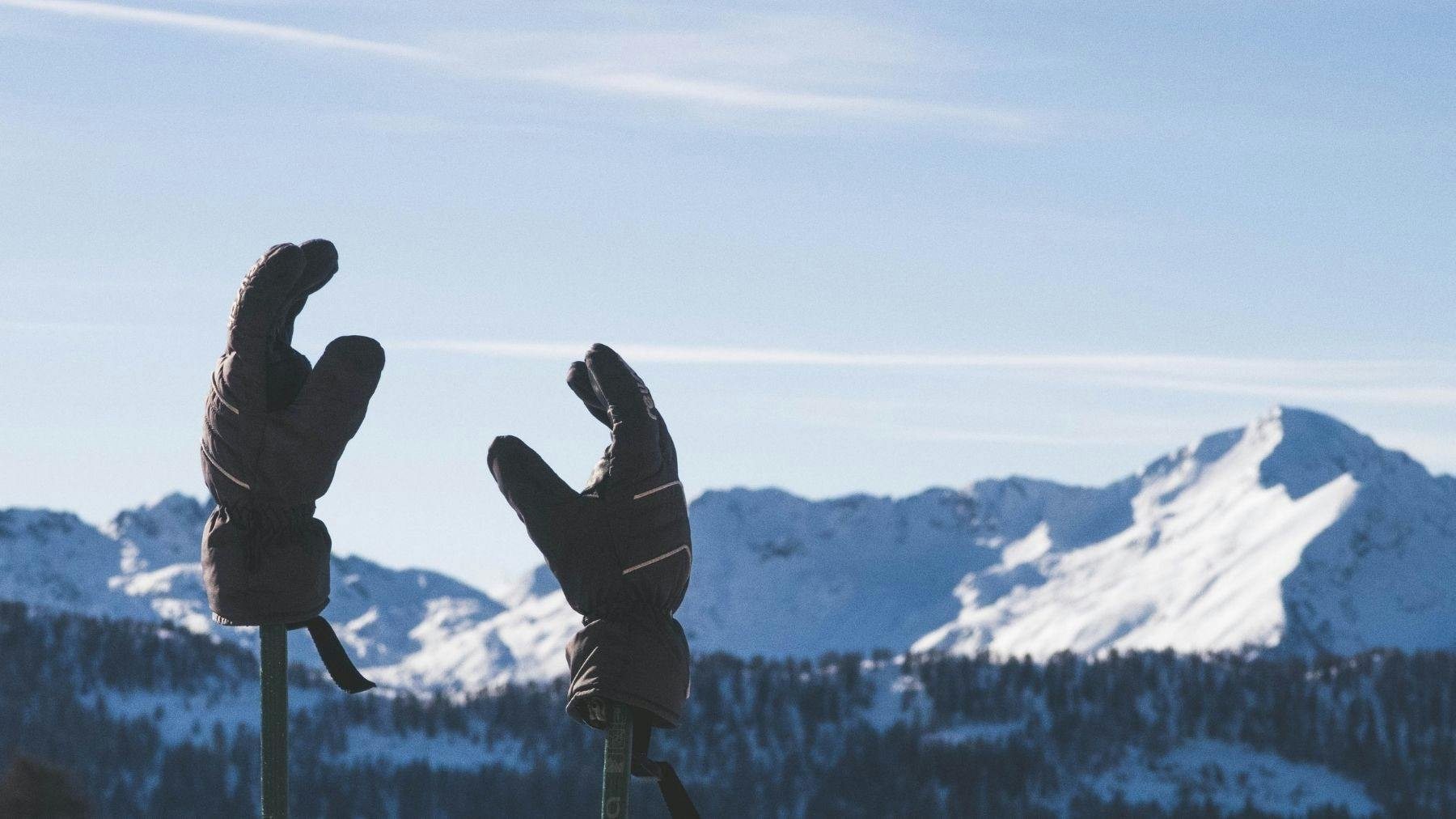 walking gloves waterproof