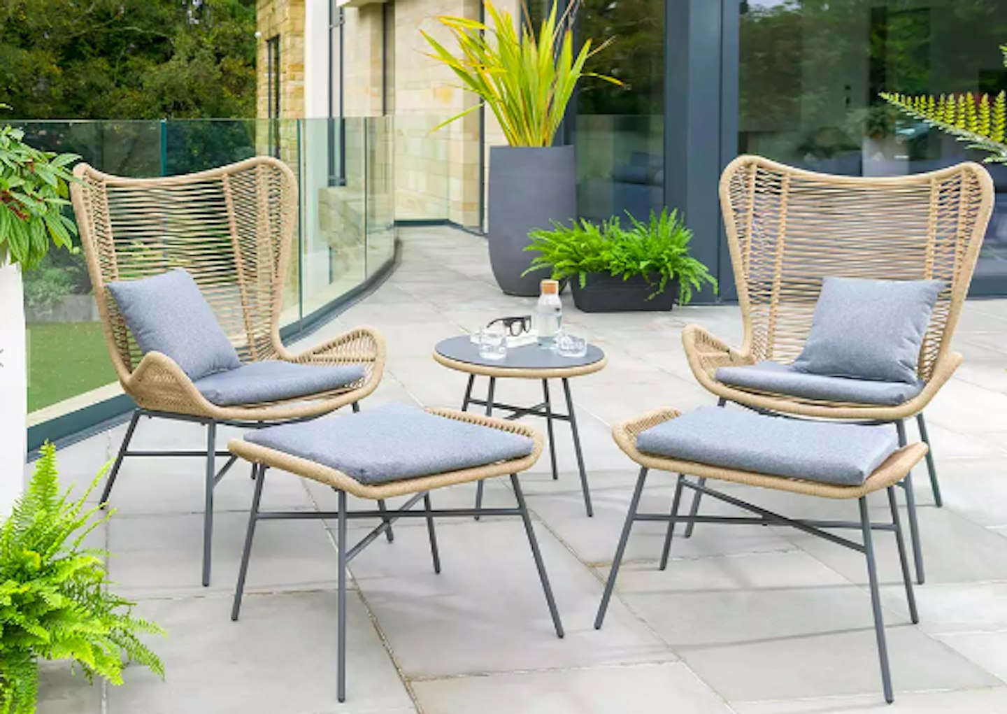 Best Outdoor Garden Furniture - Grazia