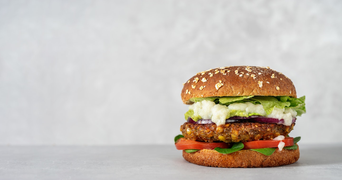 Spicy lentil burger