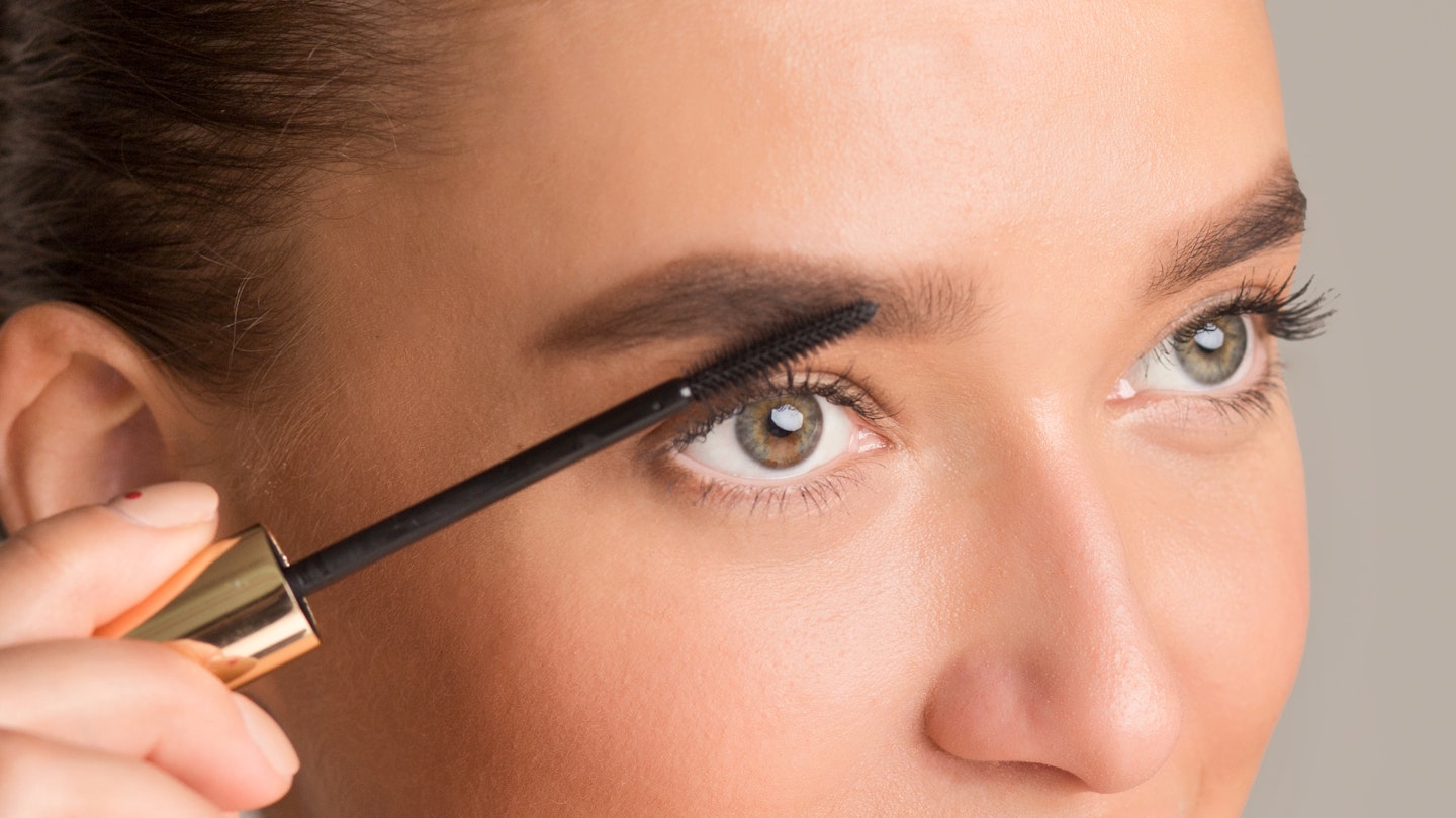 How to apply brow gel 