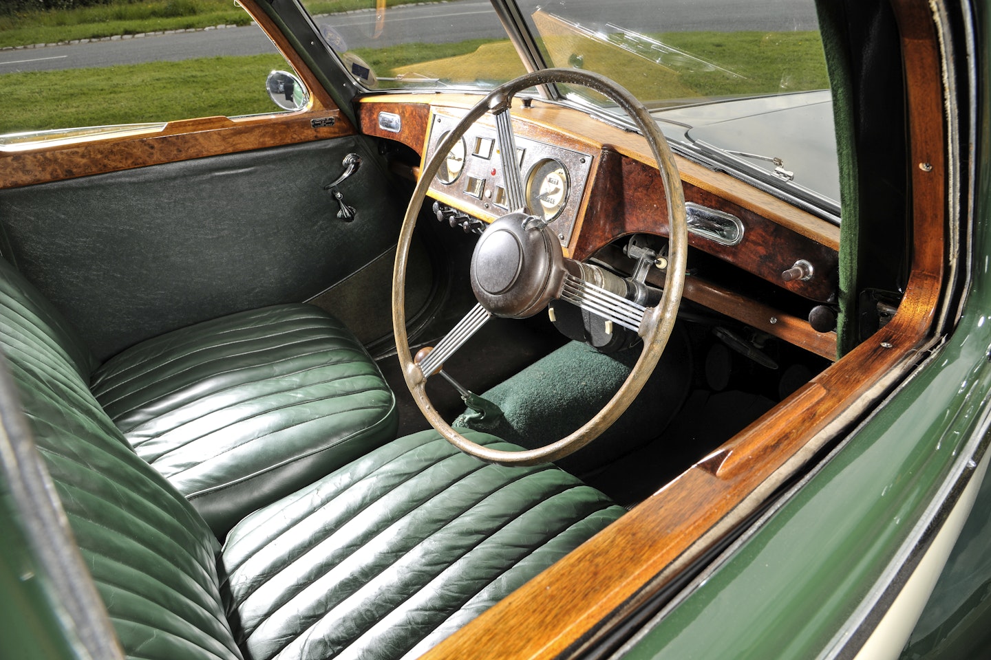 BEHIND THE WHEEL – RILEY RM