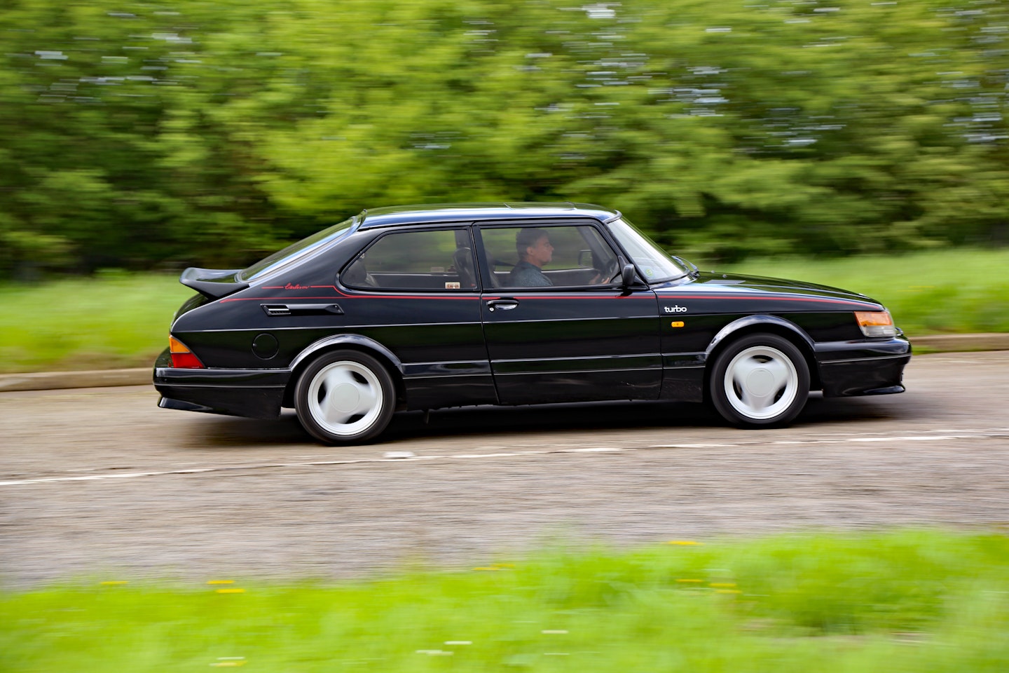 BEHIND THE WHEEL – SAAB 900 TURBO