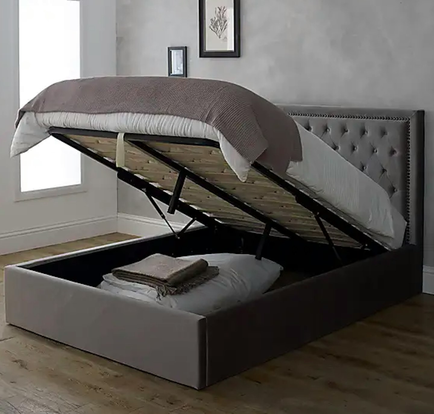 Best Furniture For Extra Storage - Grazia