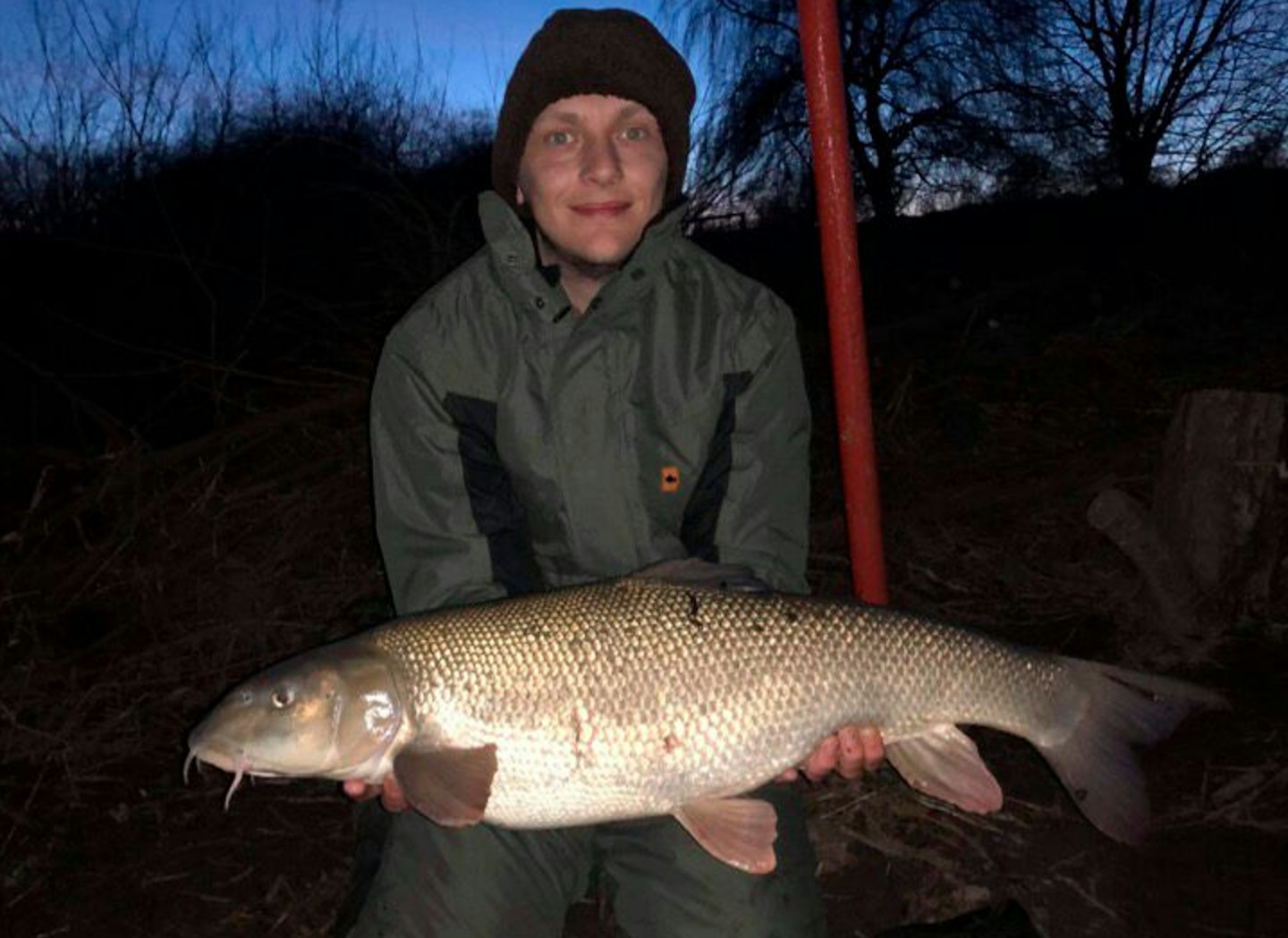 Daniel Stables and his 18lb 6oz Trent barbel