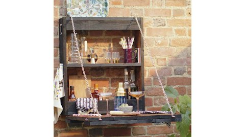 Garden wall bar: A step-by-step guide to building your own