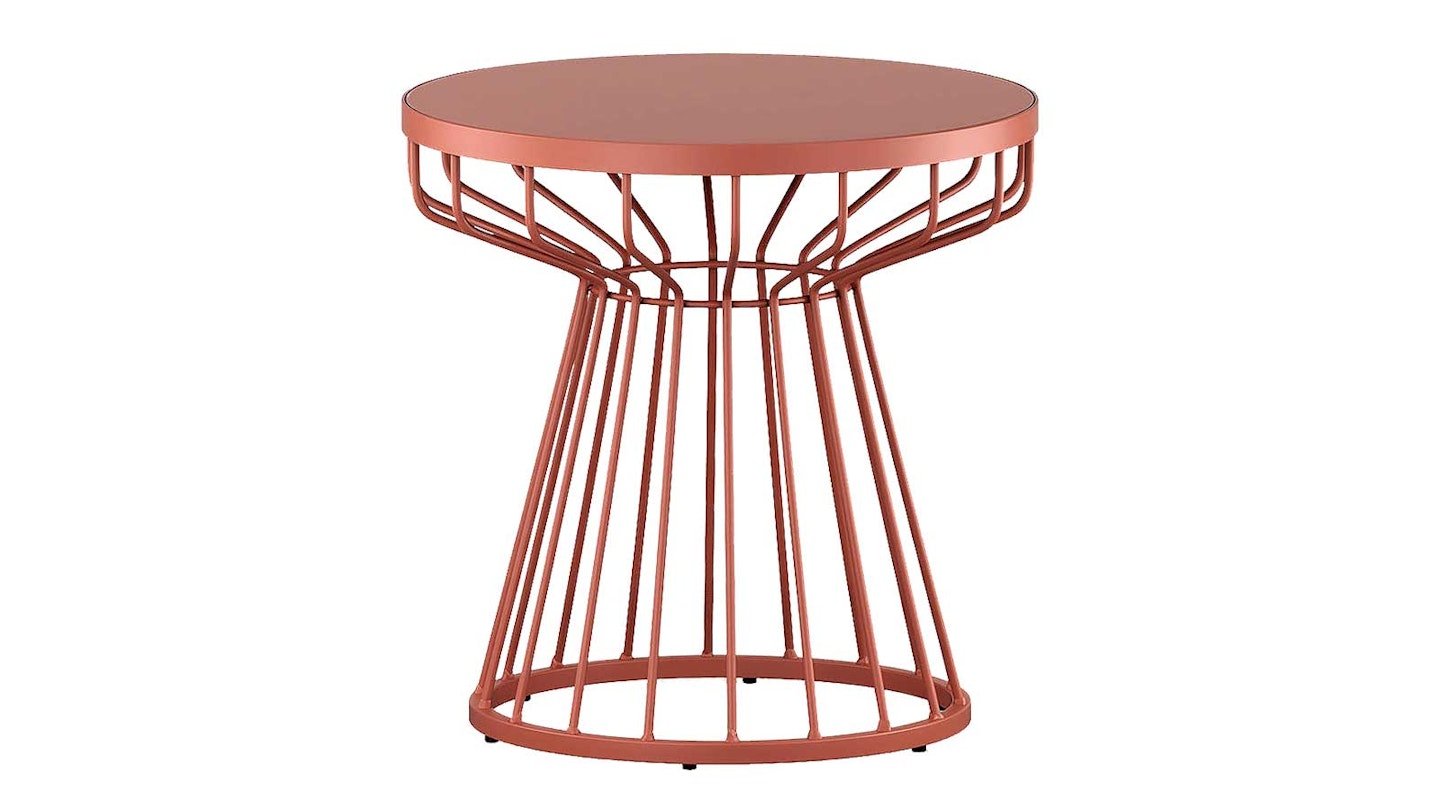 coral string outdoor table