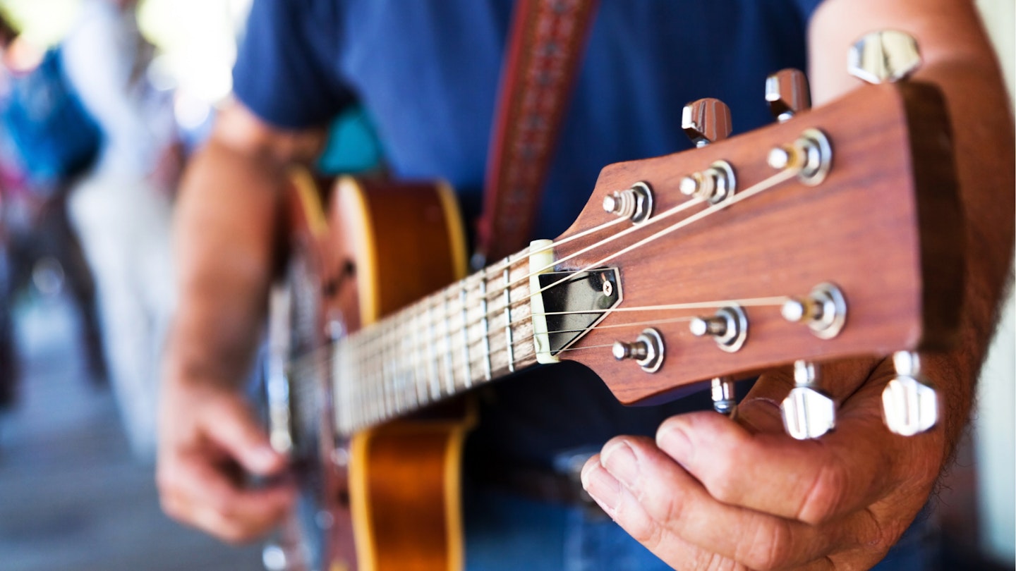 Best cheap guitar tuners deals