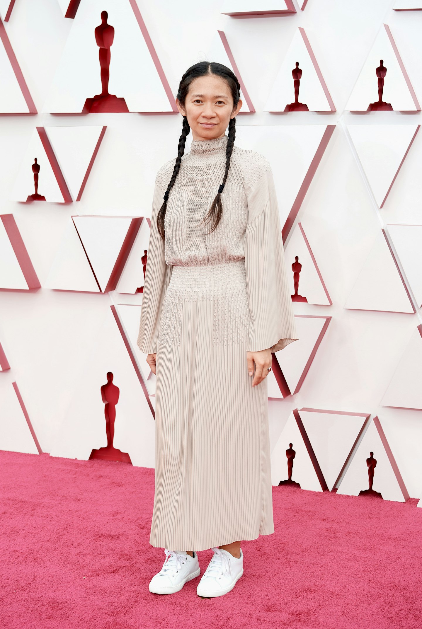 Chlou00e9 Zhao in Hermes