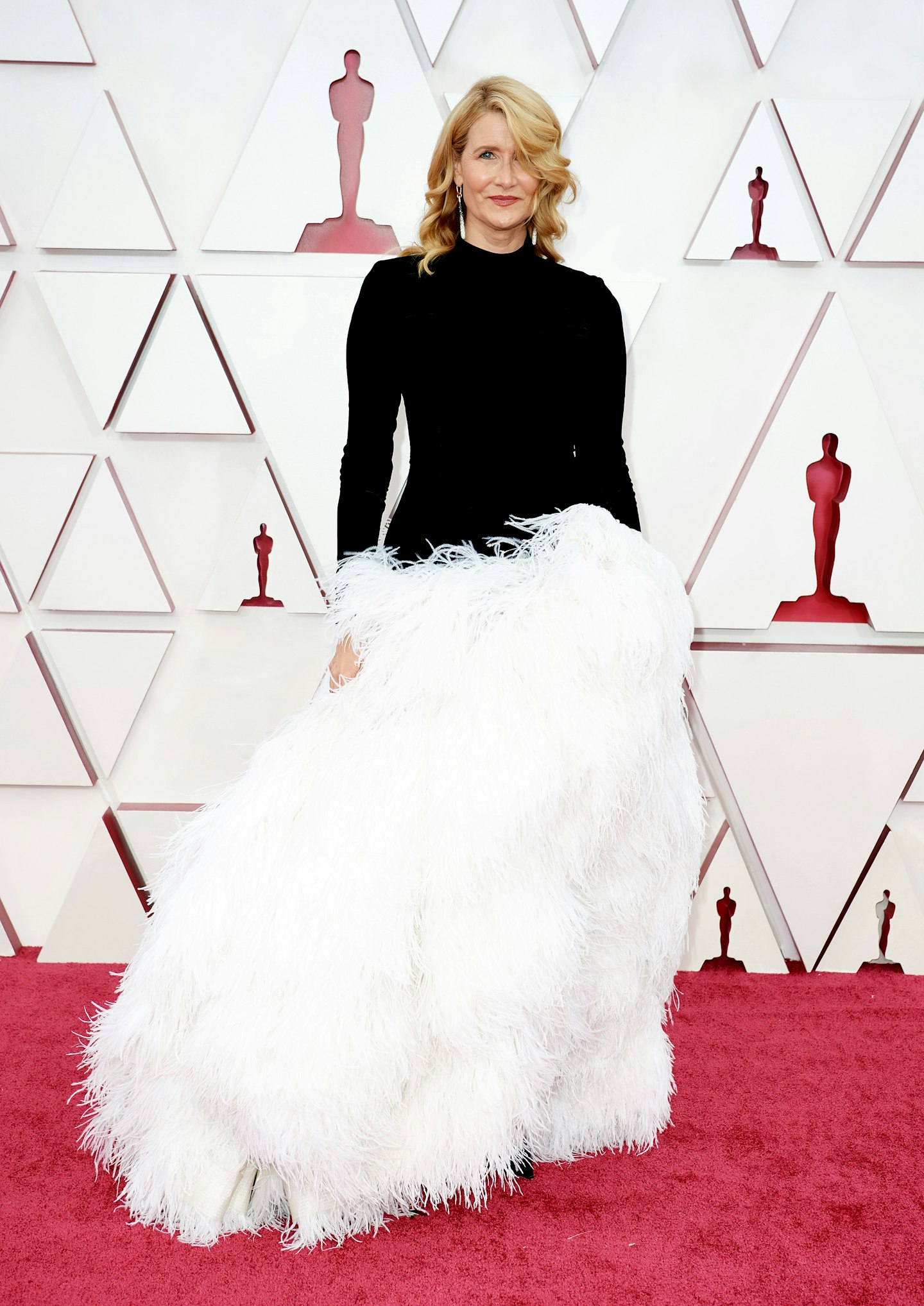 Laura Dern in Oscar de la Renta and Pomellato jewellery