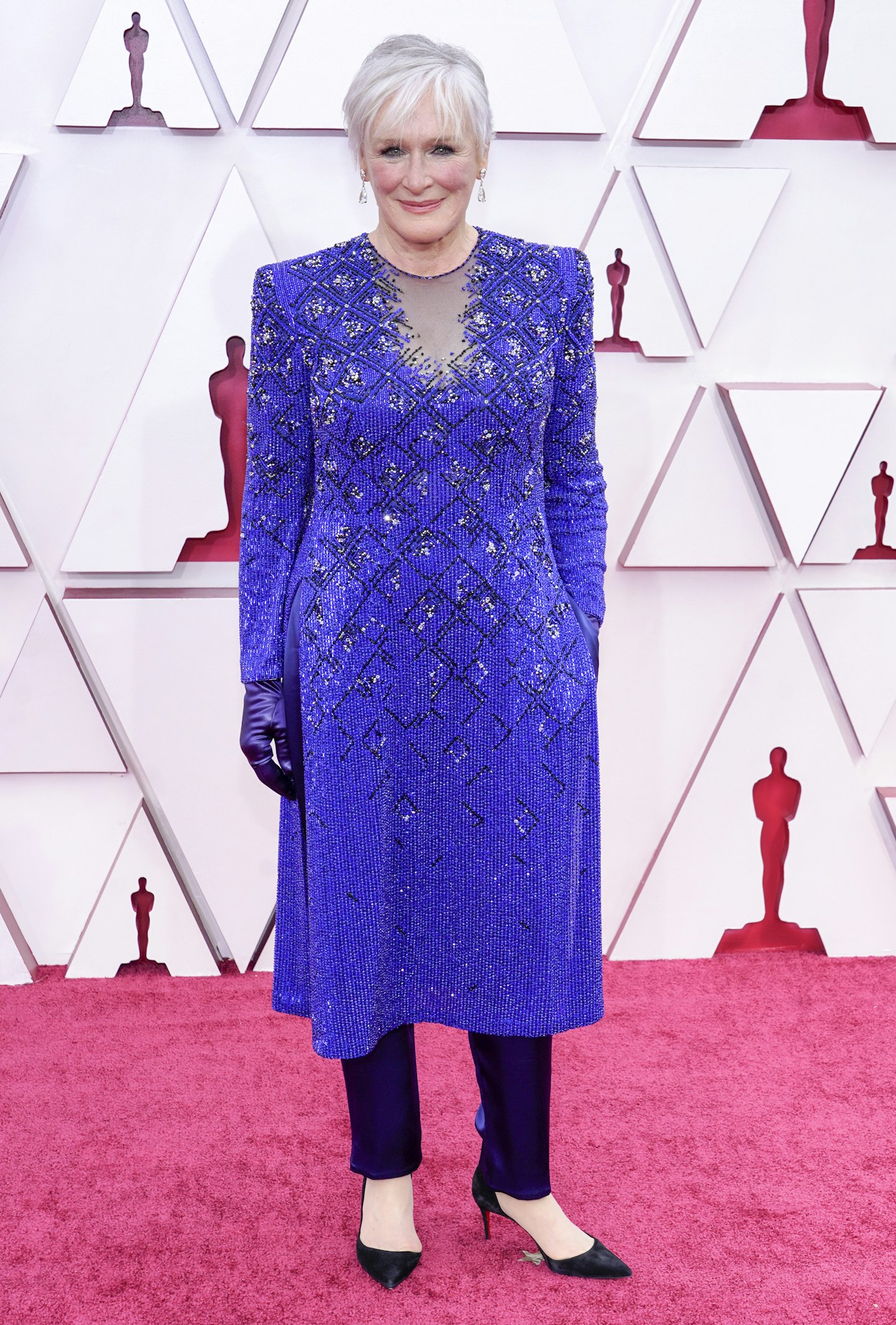 Glenn Close in Armani Privu00e9