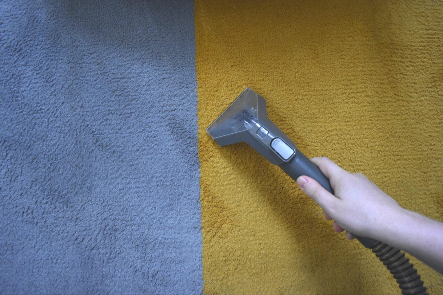 The Vax SpotWash in action
