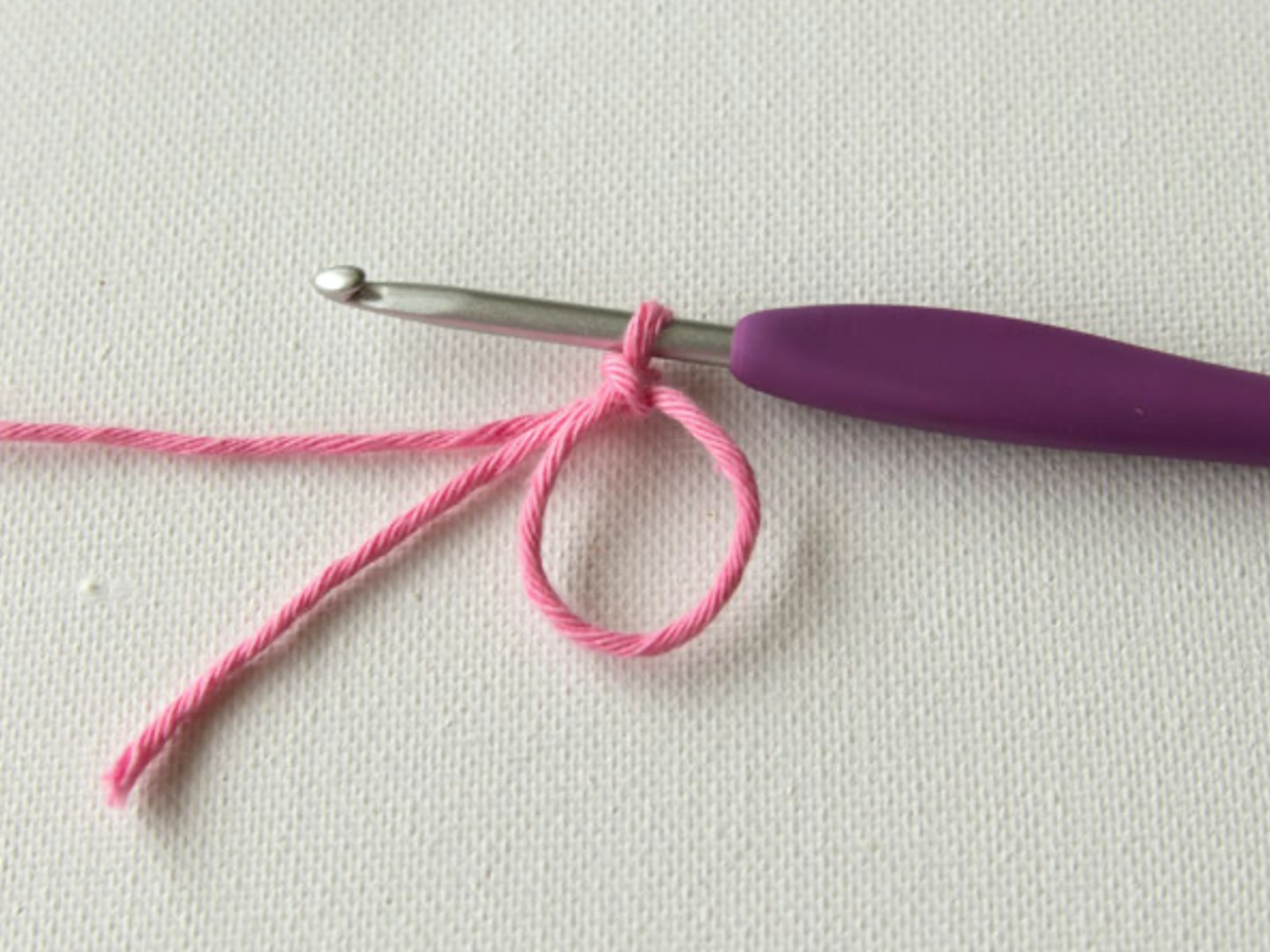 How to Crochet a Flower Step by step
