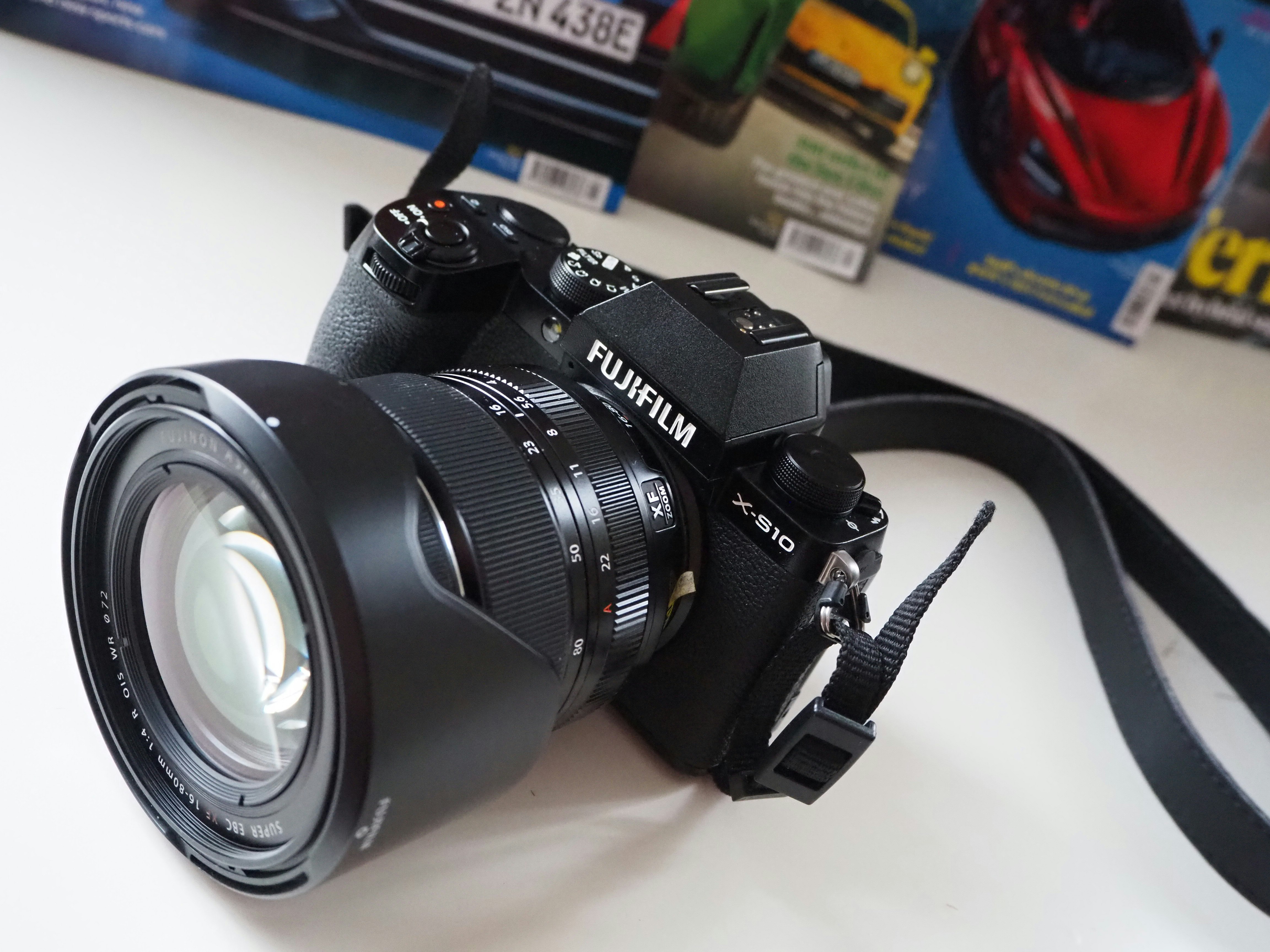 FUJIFILM X-S10 Camera Review 