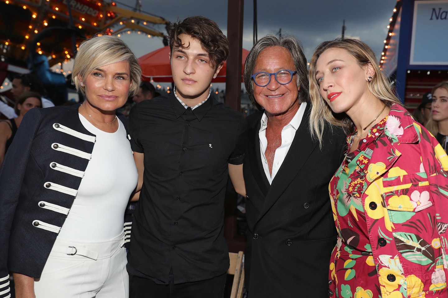 Dua Lipa boyfriend Anwar Hadid parents Mohamed Yolanda