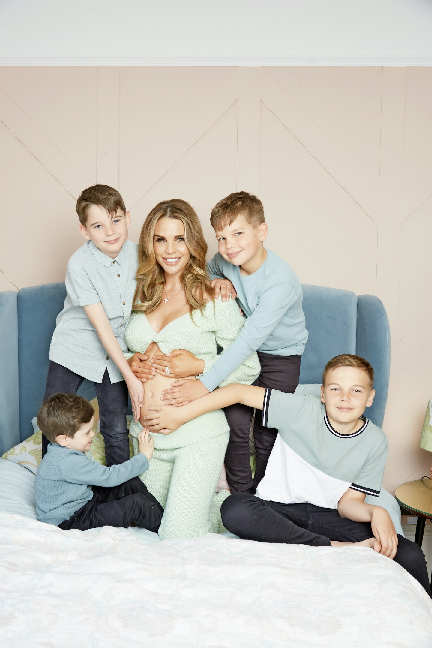 danielle lloyd pregnancy photos fifth child