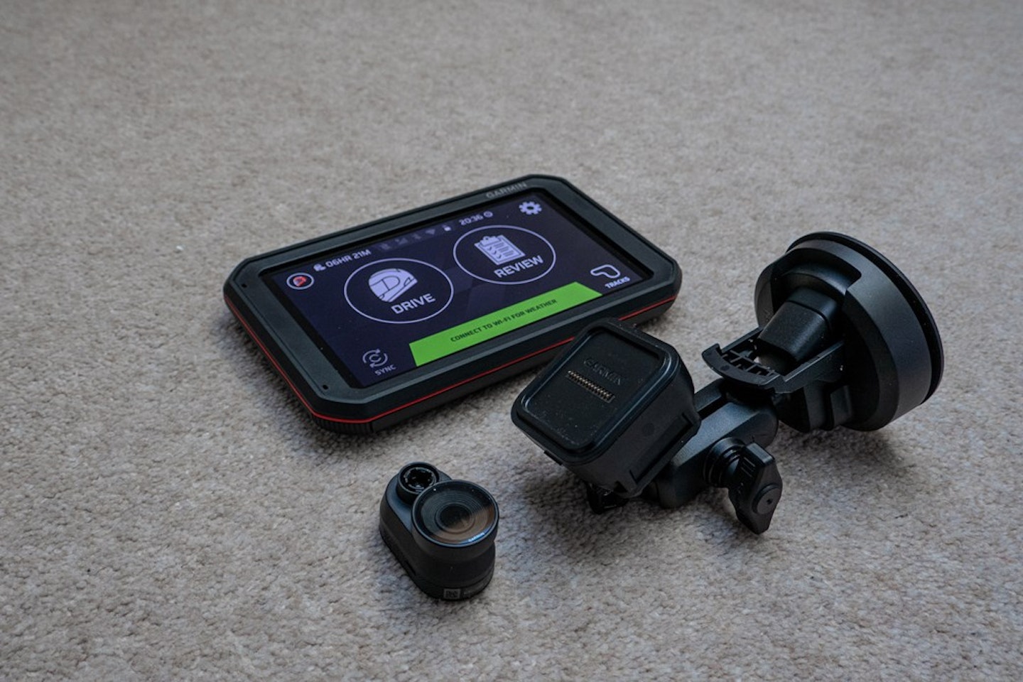 The Garmin Catalyst with mount