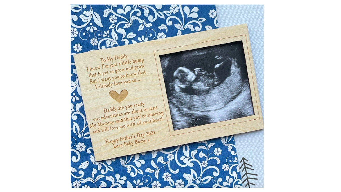 Daddy's Baby Bump FATHER'S DAY 2021 Magnet Scan Frame