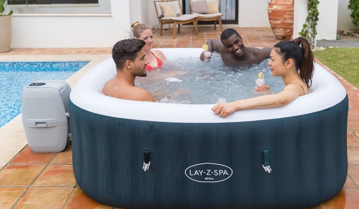 Inflatable Hot Tubs All | Outdoor Living | Modern Gardens