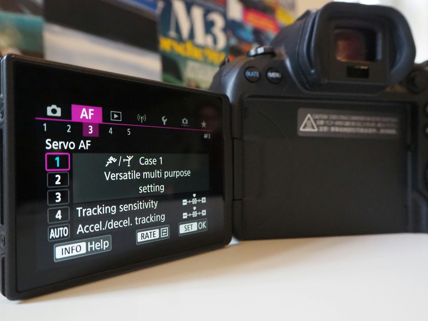 AF tracking menu of Canon EOS R6