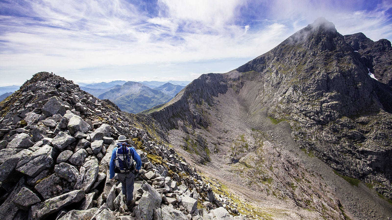 How to scramble the CMD Arête, Ben Nevis live for the outdoors