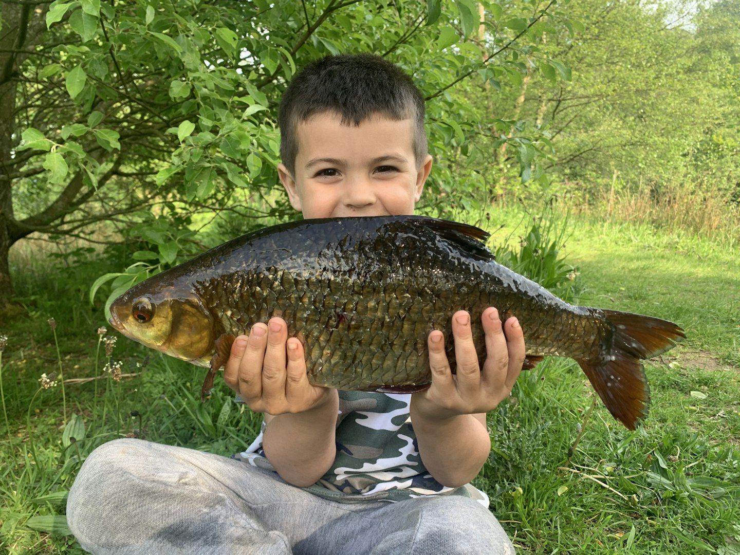 Thomas Renwick caught the giant 3lb 1oz redfin on breadflake