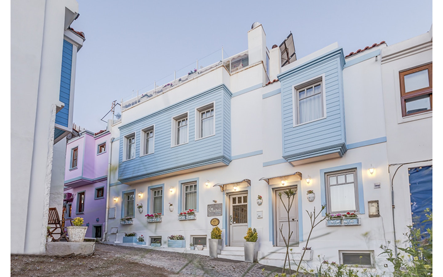 Ela Tenedos Hotel