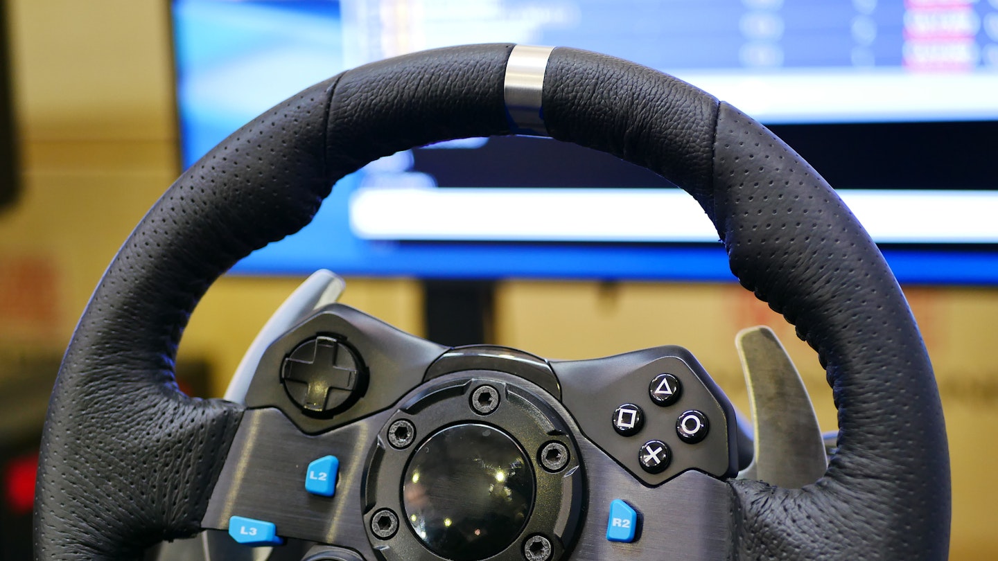 racing wheel for Playstation