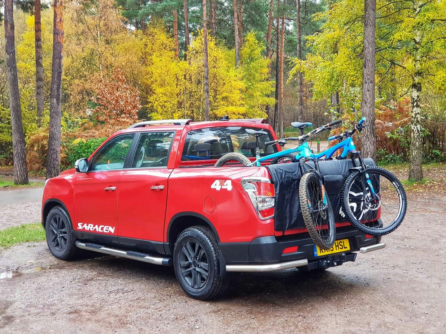 Bikes in the back of a SsangYong Musso pickup