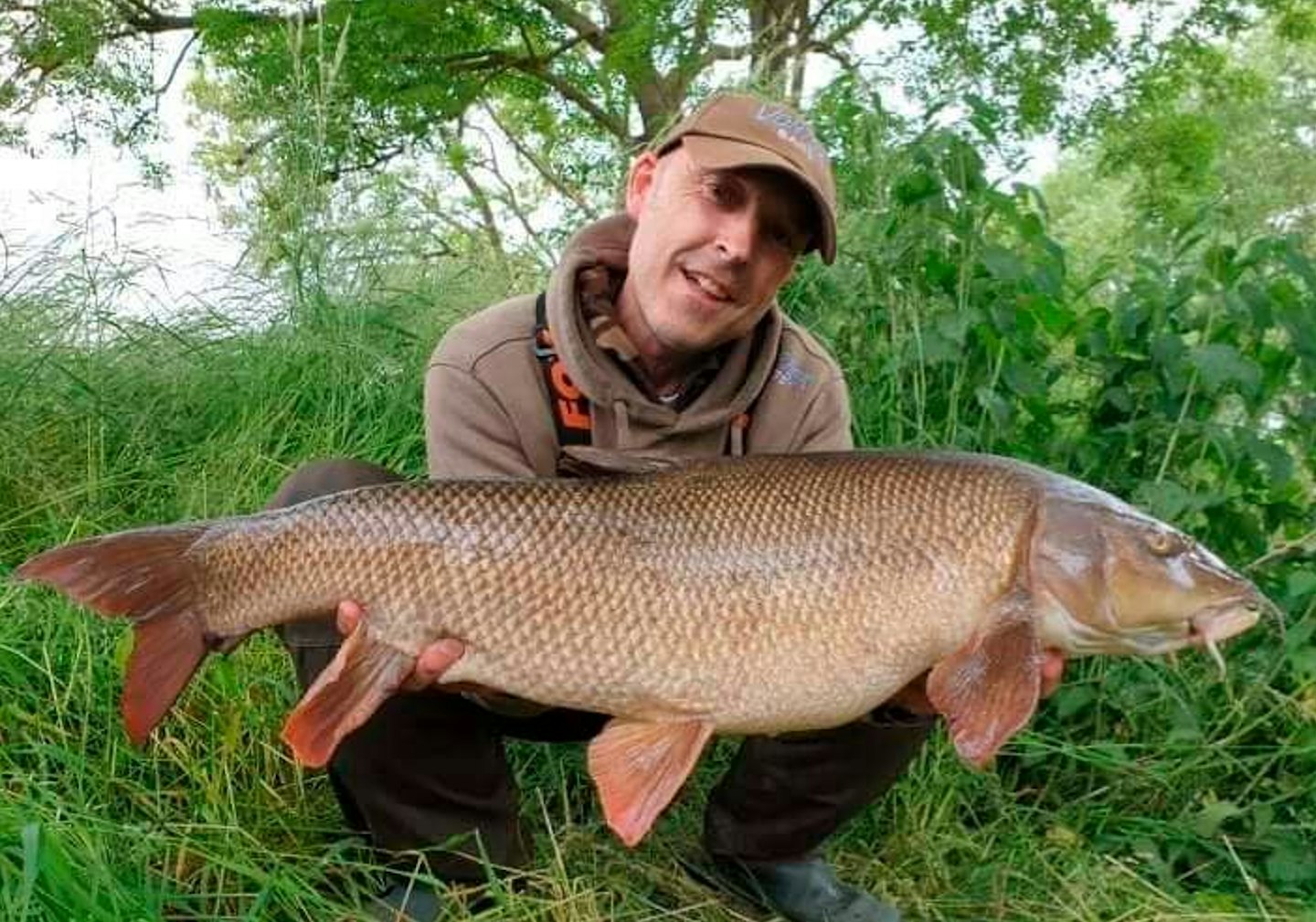 Martin Allen  – 15lb 14oz barbel