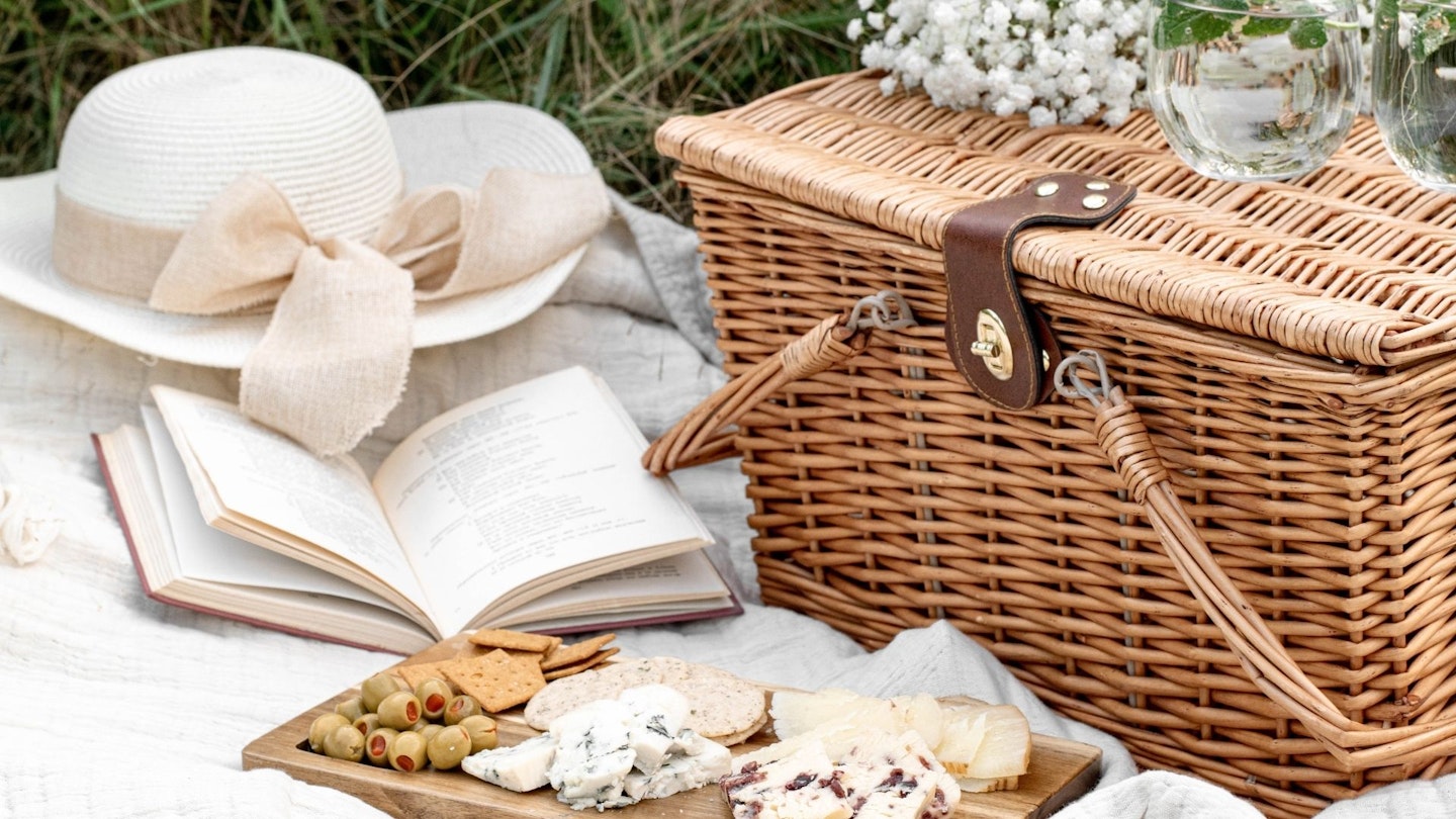 Picnic sets for two