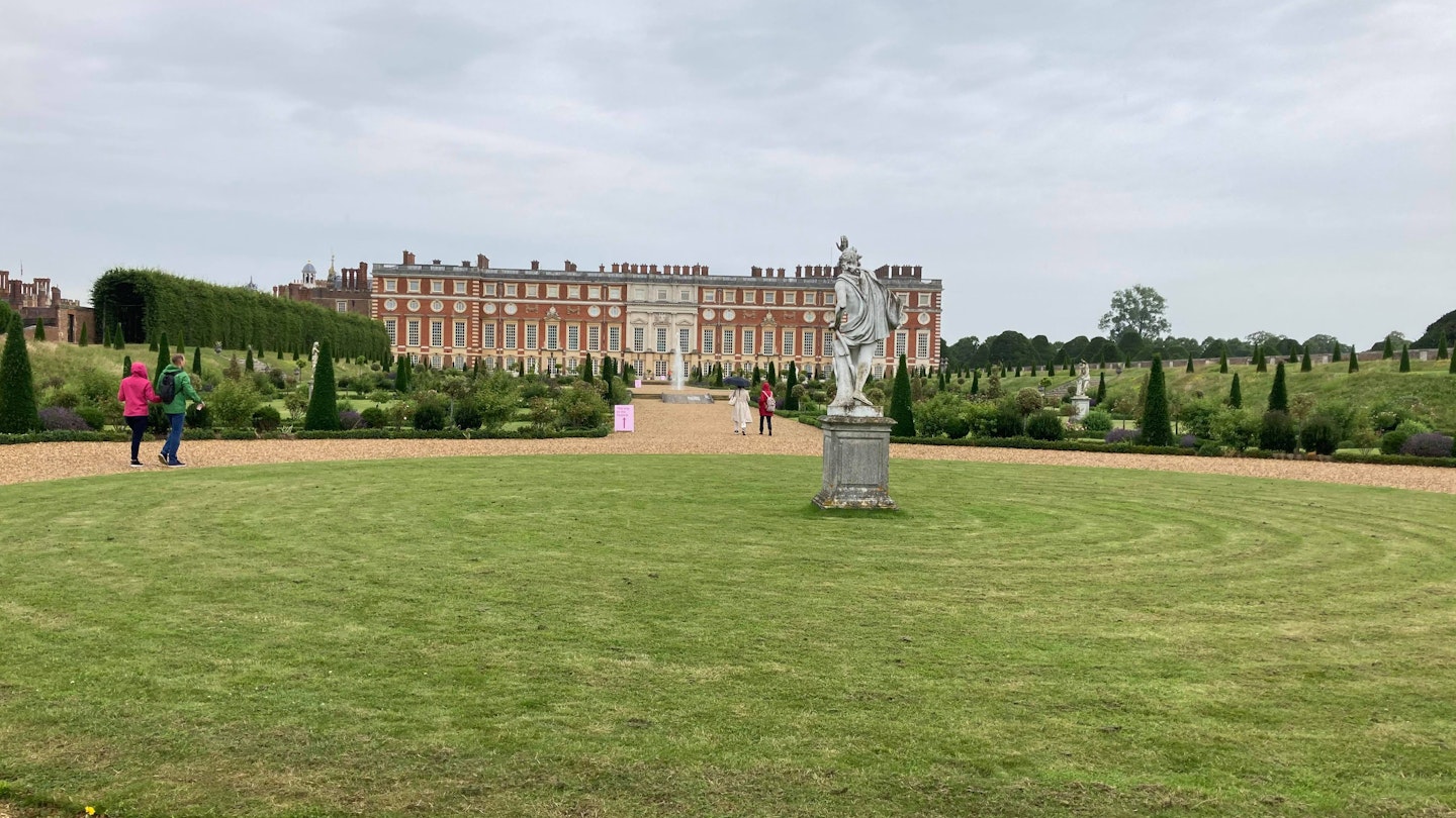 Hampton Court gardens