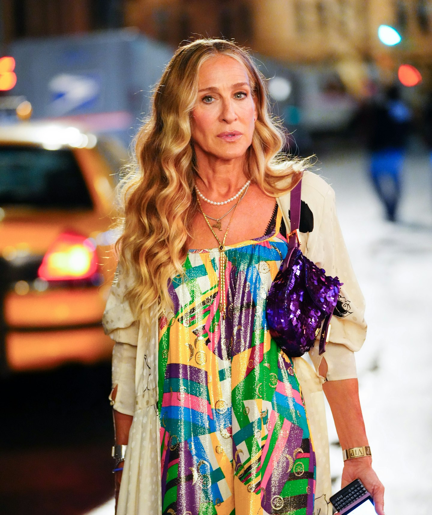 Sex and the City reboot: Carrie Bradshaw is packing away her ostentatious  items for regular staples