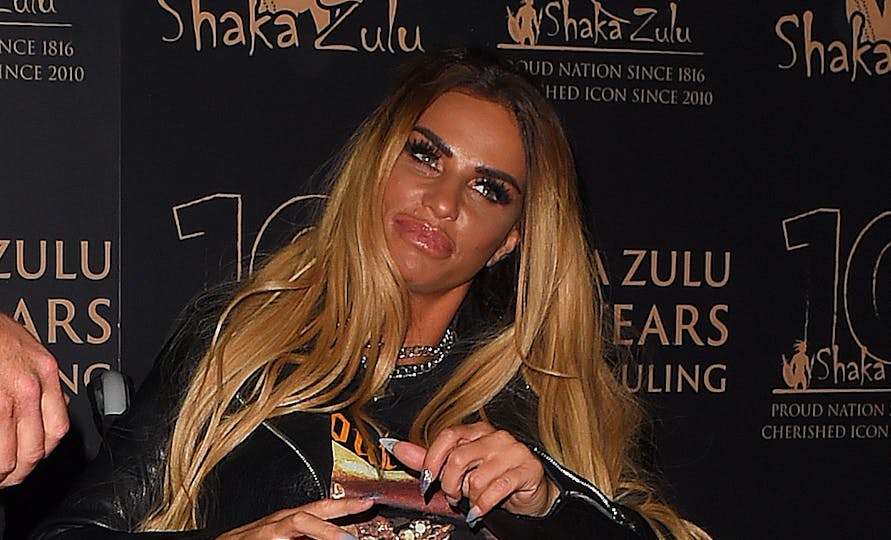 Katie Price Had How Many Free Boob Jobs During Glamour Career Flipboard 
