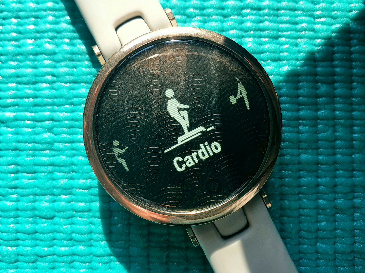 Close up of Garmin watch activity