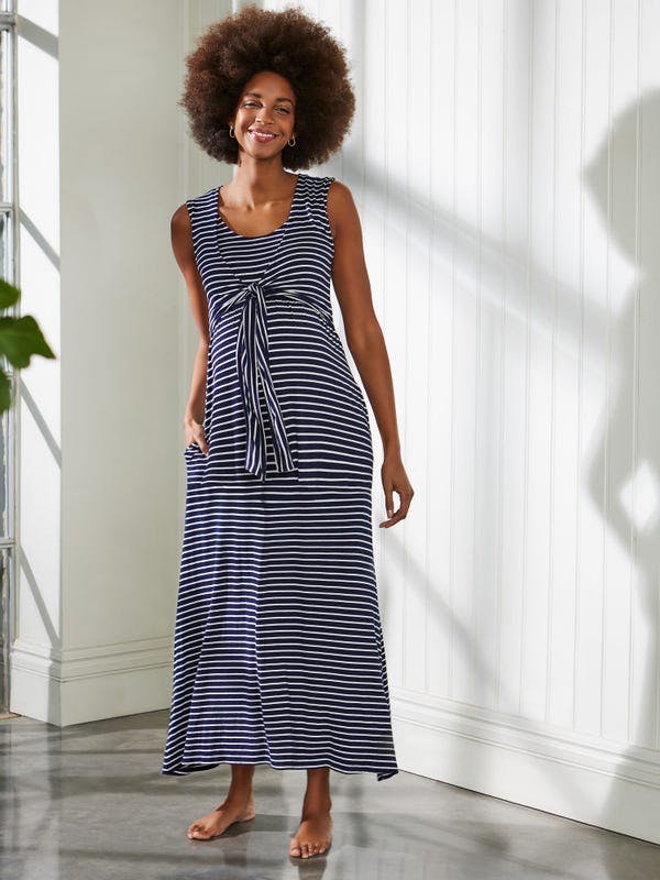 Breastfeeding Dresses That You Can Wear 