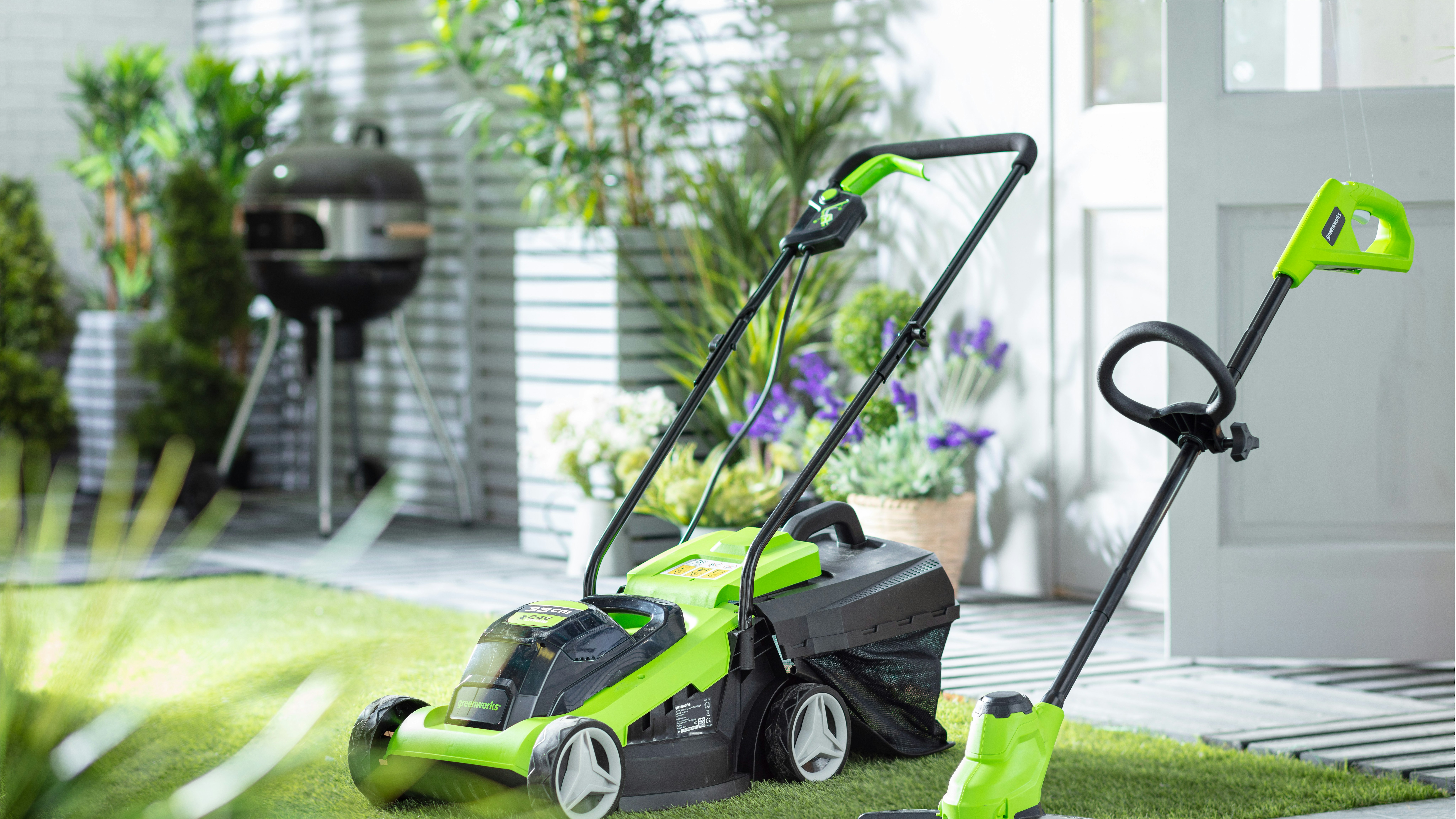 Greenworks 24v Cordless Lawnmower and Grass Trimmer