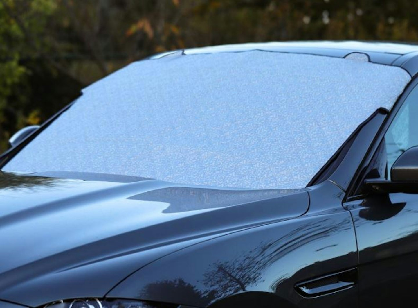 The Best Windscreen Covers For Heat And Frost Protection