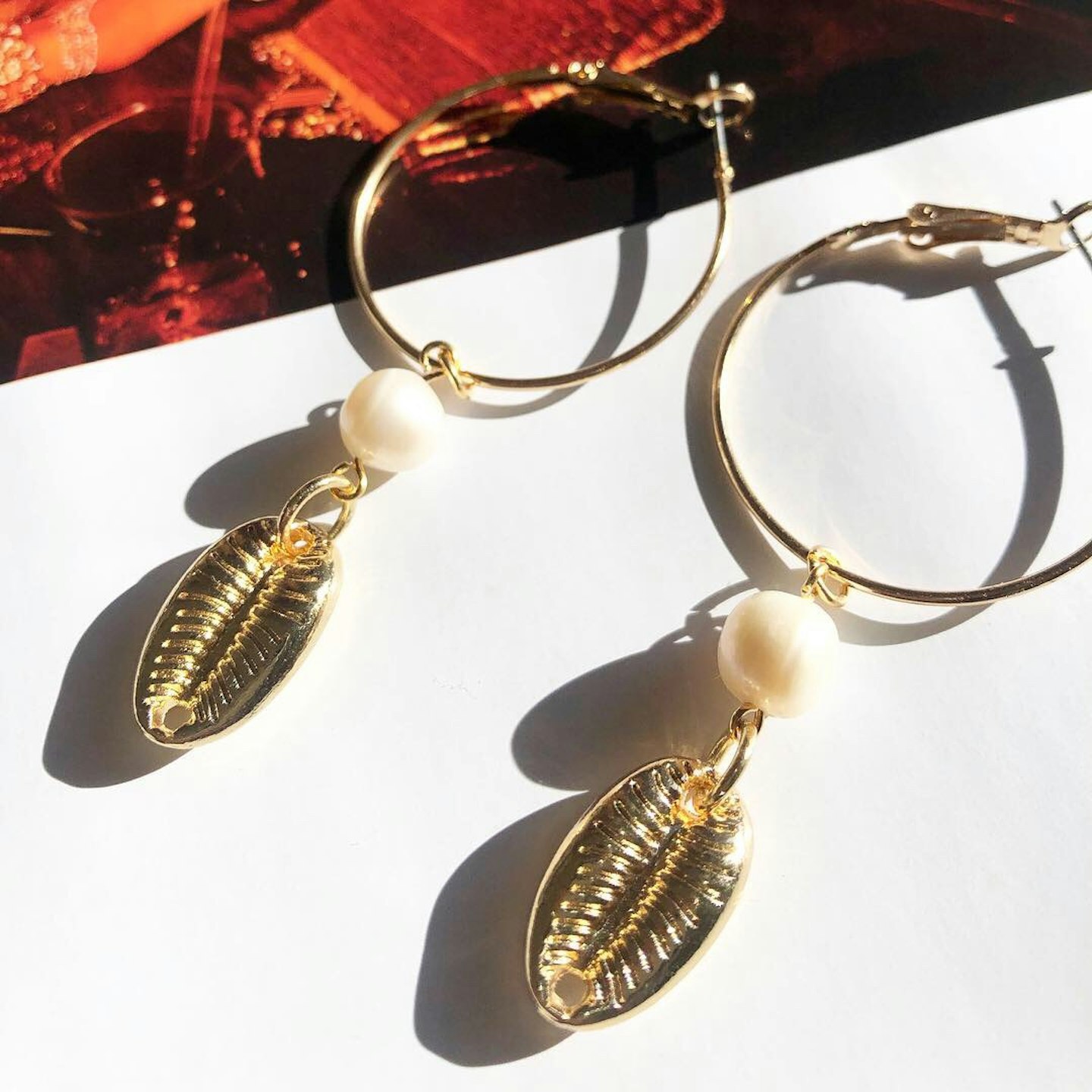 @minkksiaccessories, Pearl Shell Earrings, £15