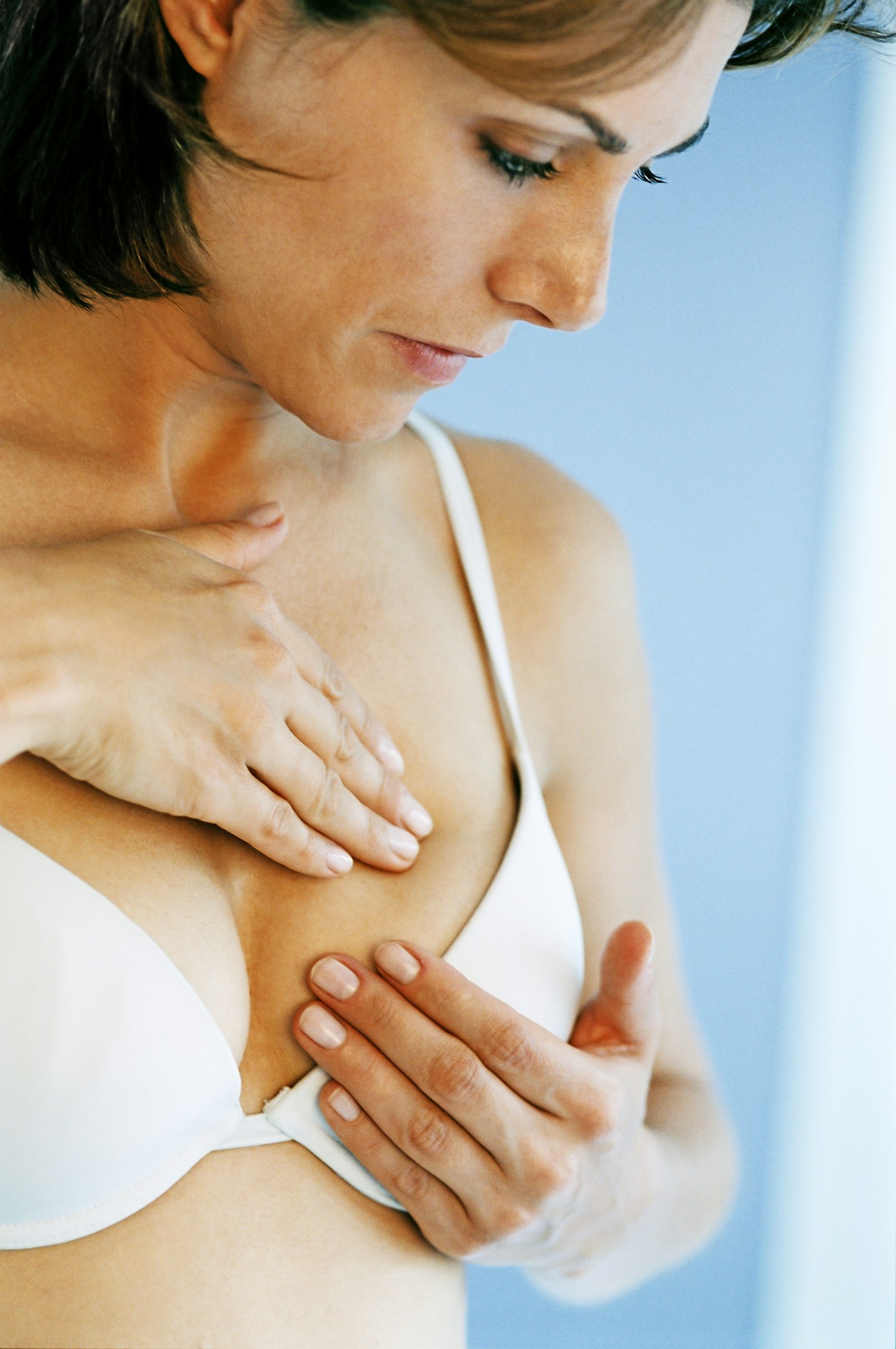 How to spot 6 signs of breast cancer