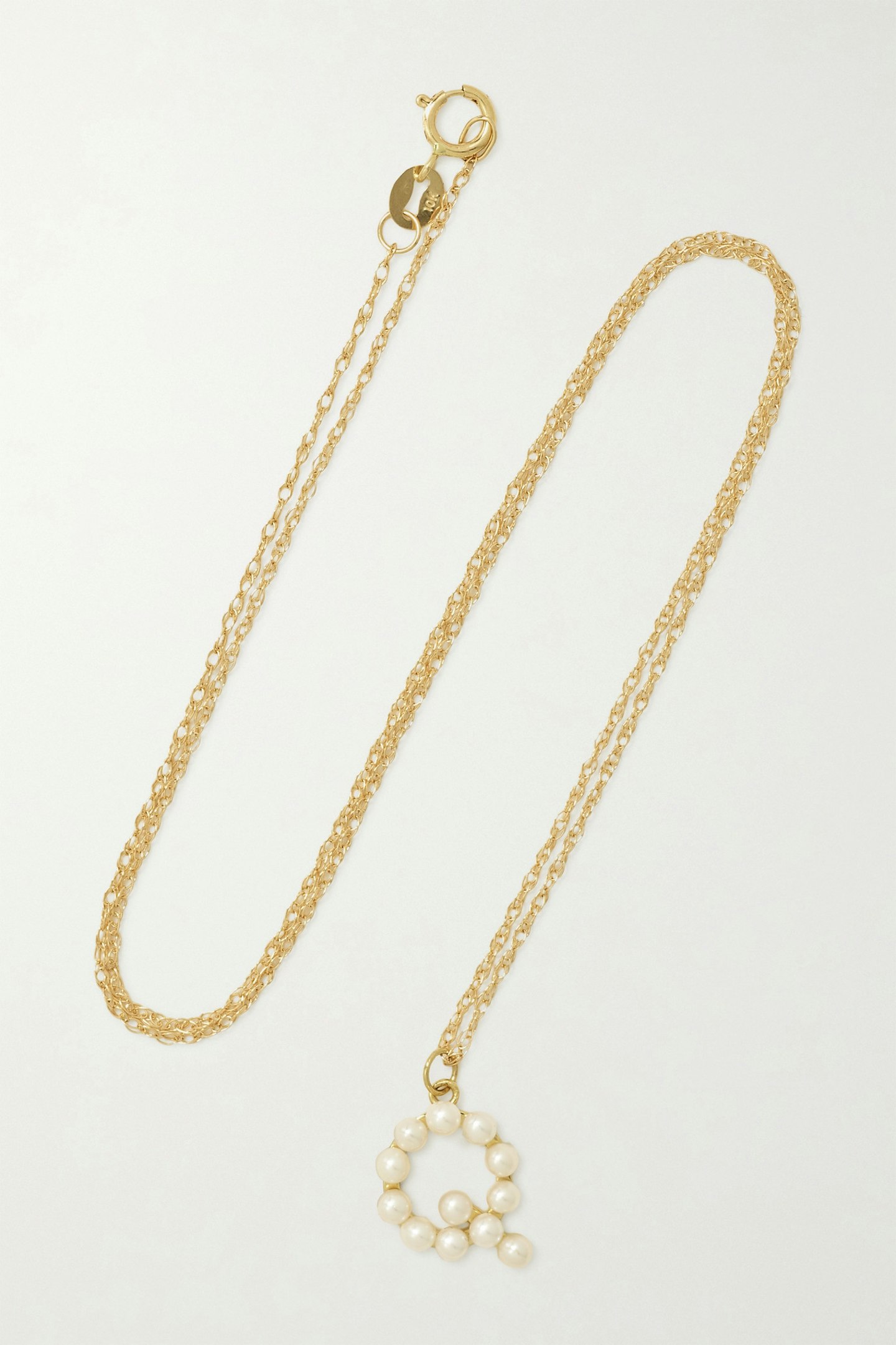 The Best Nameplate Necklaces - Grazia
